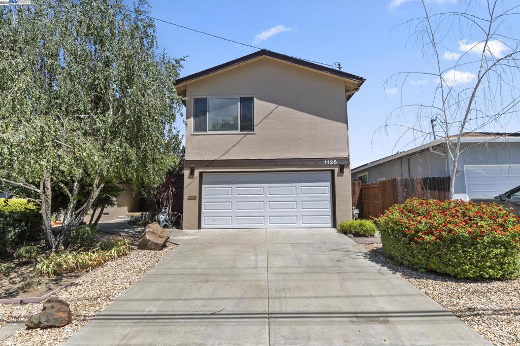 1128 Verona Ave