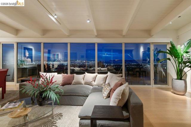 2 Gravatt Drive, Berkeley CA: https://media.crmls.org/mediaz/428c69ba-48e9-4050-9d5e-a77c3f0cfb97.jpg