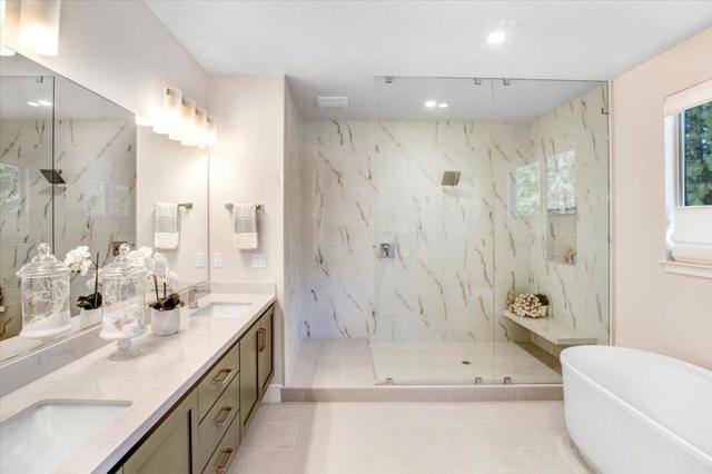 115 Waterstone Court, Napa CA: https://media.crmls.org/mediaz/428d8cc9-a6da-40b4-bf9d-ac2655579876.jpg