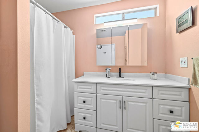 379 Avenida Andorra, Cathedral City CA: https://media.crmls.org/mediaz/428e08c5-337b-45bc-a3b2-53092c18b89c.jpg