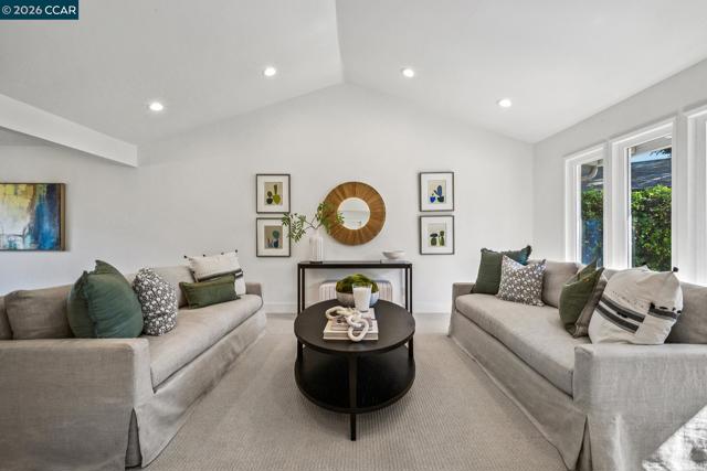 Image 5 of 38 For 342 Constance Pl