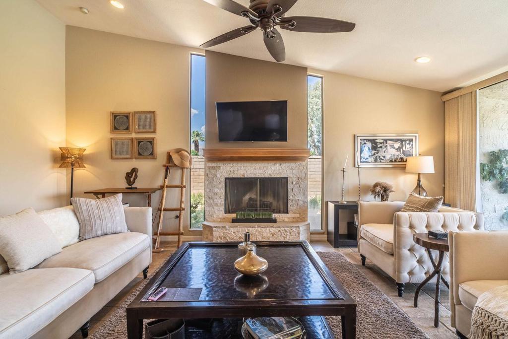 MLS #219134335DA image #1