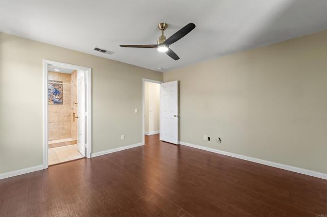 1049 Boulder, Oceanside CA: https://media.crmls.org/mediaz/42901d55-e405-4aea-8802-43acabf83daa.jpg
