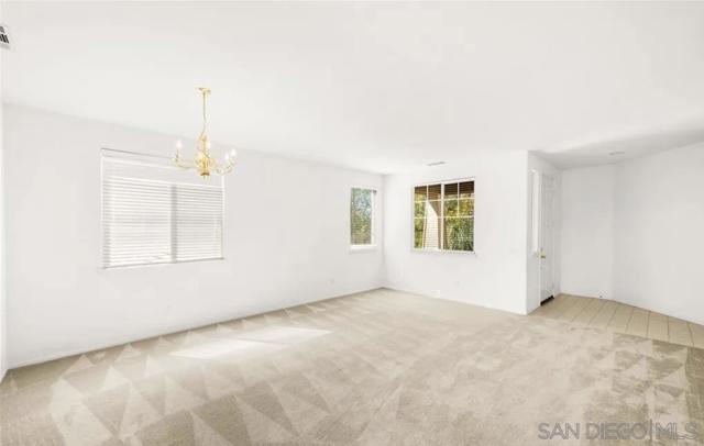 46197 Via La Tranquila, Temecula CA: https://media.crmls.org/mediaz/4290dd5c-d63c-4adc-bad4-cc689921cf29.jpg