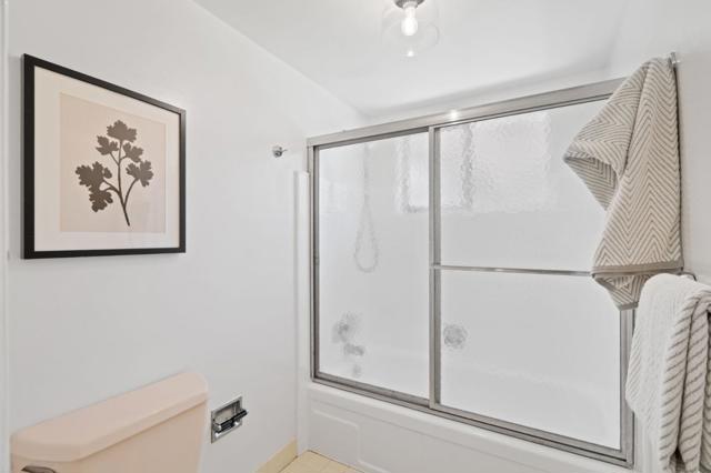 1861 Limetree Lane, Mountain View CA: https://media.crmls.org/mediaz/4291126c-8a79-451e-9cae-1a0ee3859416.jpg