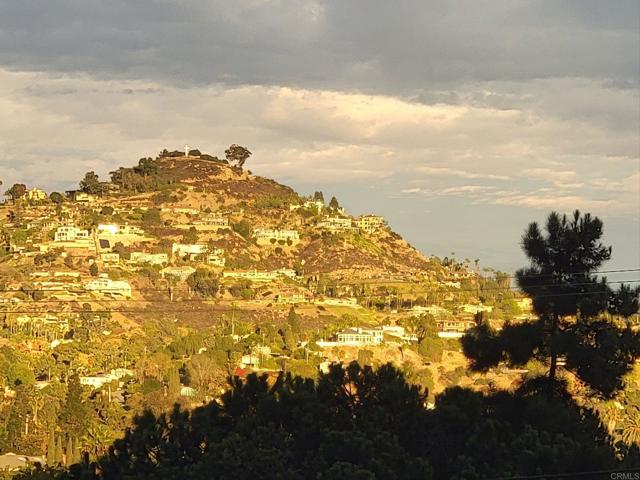 4210 Black Mountain Road, La Mesa CA: https://media.crmls.org/mediaz/42915d3e-67a9-463e-8429-6fee302ae1aa.jpg