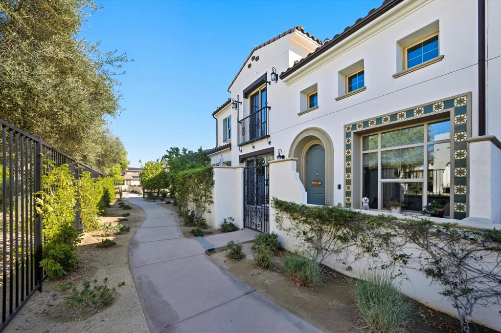 MLS #219136311DA image #2