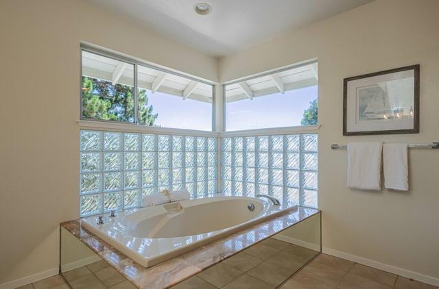 175 Tamarack Drive, Aptos CA: https://media.crmls.org/mediaz/42923496-fef4-44c9-9787-f3c780b04d07.jpg