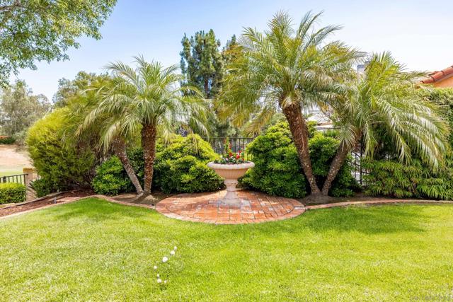 1910 Vineyard Avenue, Vista CA: https://media.crmls.org/mediaz/429250ac-ea2f-4aed-a22a-8e87c1b18959.jpg