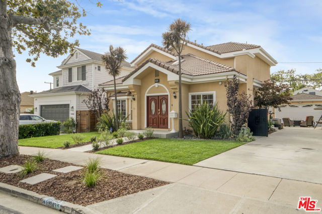 10943 Barman Avenue, Culver City CA: https://media.crmls.org/mediaz/4292d192-5854-4787-a2b8-44b3e762b228.jpg