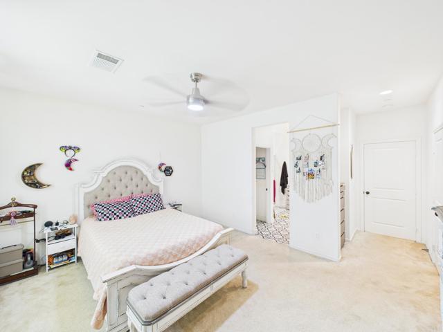 1922 Corte Zafiro, Chula Vista CA: https://media.crmls.org/mediaz/42936d35-506e-49d7-9db8-a47295daa071.jpg