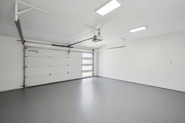 1 Millbrae Circle, Millbrae CA: https://media.crmls.org/mediaz/4293c652-f5e9-4e91-a416-e1952750cd38.jpg