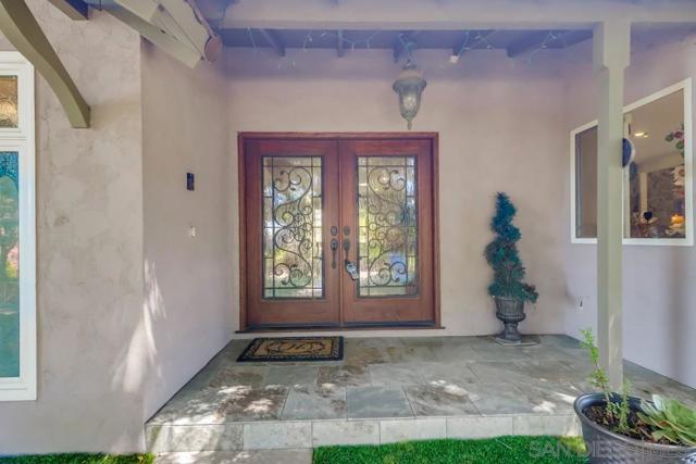 814 Via La Cresta, El Cajon, California 92021, 3 Bedrooms Bedrooms, ,2 BathroomsBathrooms,Single Family Residence,For Sale,Via La Cresta,250001408SD