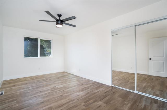 1466 Conway Dr, Escondido CA: https://media.crmls.org/mediaz/429541e1-15bd-4692-946b-408fc1f63510.jpg