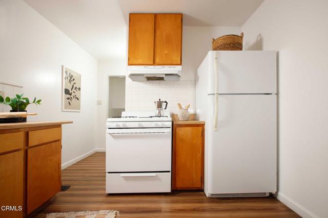 Detail Gallery Image 8 of 36 For 204 N Avenue 49, Los Angeles,  CA 90042 - 3 Beds | 2 Baths