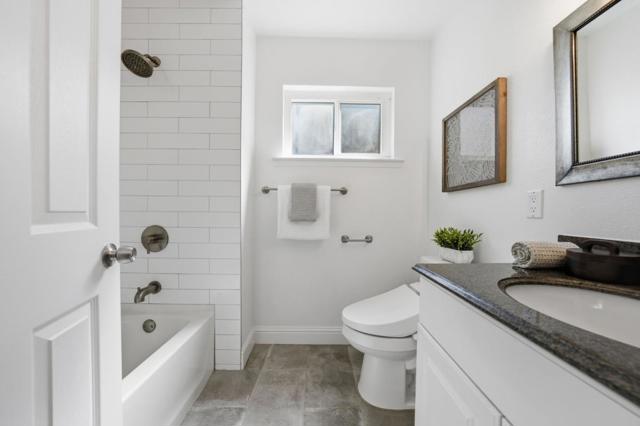 33790 Dartmouth Avenue, Union City CA: https://media.crmls.org/mediaz/42966027-da68-41c4-a693-0f093f539f51.jpg