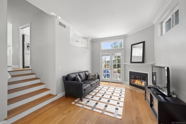 6968 Talisman Ct, San Diego CA: https://media.crmls.org/mediaz/4298ee6a-873f-46a1-bc7b-2656b180338e.jpg