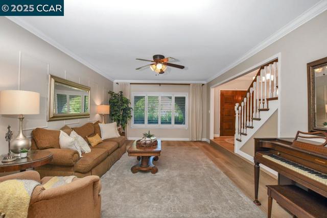 308 Bluerock Drive, Antioch CA: https://media.crmls.org/mediaz/4299c3d6-493d-4678-92d0-97f9e63c3400.jpg