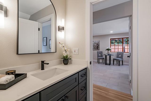 3574 Wellesley Court, Mountain View CA: https://media.crmls.org/mediaz/429b2346-6270-4e91-83fb-dfa167889f63.jpg