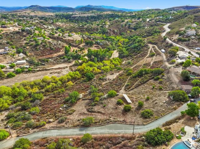 Detail Gallery Image 17 of 49 For #3 Hatfield Ln, Ramona,  CA 92065 - – Beds | – Baths