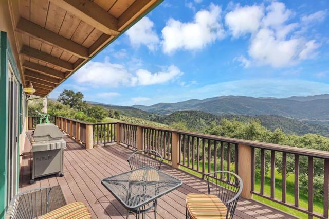 18 Asoleado Drive, Carmel Valley CA: https://media.crmls.org/mediaz/429bb1d1-3e64-4b23-95c4-20ad7f84ea02.jpg