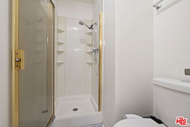 Primary En-Suite Bathroom