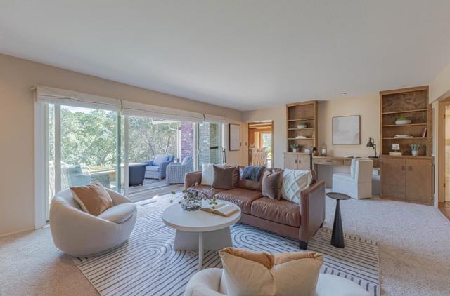 12 Mesa Del Sol, Salinas CA: https://media.crmls.org/mediaz/429cffb0-9a0f-47a9-8760-690b2ec2507a.jpg