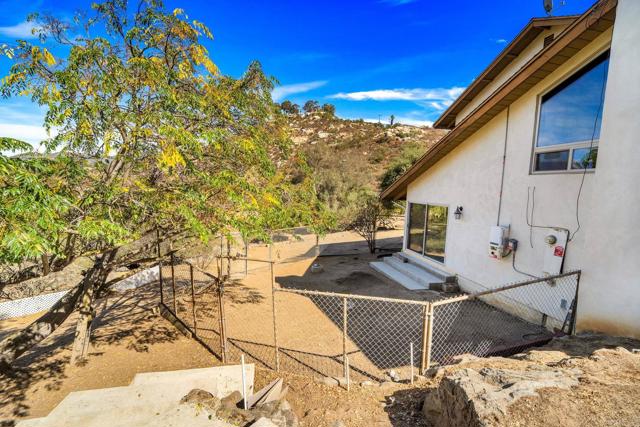 Detail Gallery Image 42 of 56 For 14404 Hillside Dr, Jamul,  CA 91935 - 5 Beds | 4 Baths