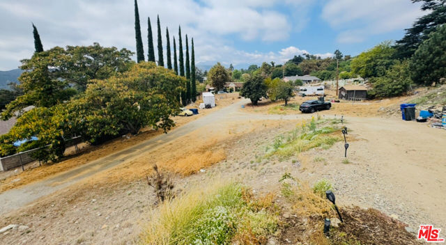 1121 Devore Road, San Bernardino CA: https://media.crmls.org/mediaz/429f477f-7178-42da-8395-97575050037d.jpg