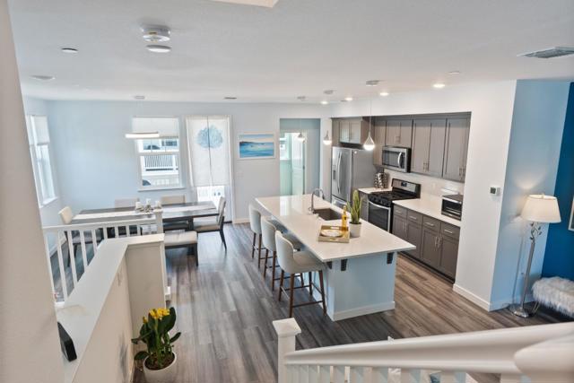 320 Circuit Way, Mountain View CA: https://media.crmls.org/mediaz/429f9363-bac3-4c19-baba-4daf9ad20697.jpg
