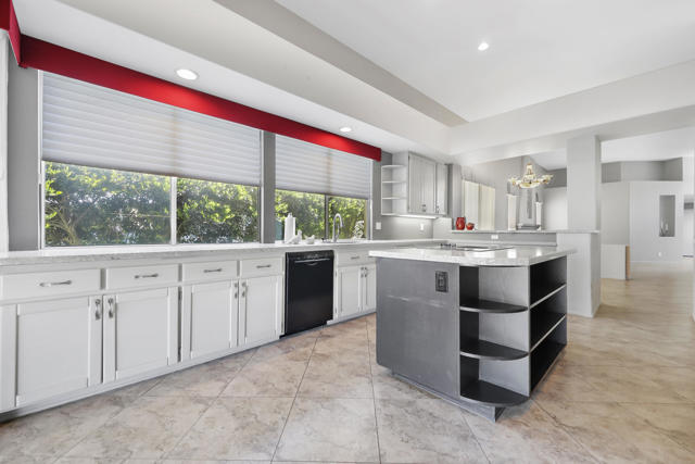 29879 E Trancas Drive, Cathedral City CA: https://media.crmls.org/mediaz/429fed60-1333-475c-a1a5-d3b2371d8353.jpg