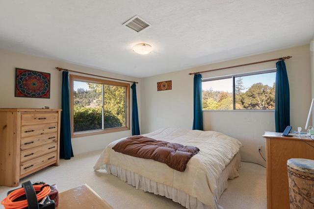 4760 Soquel Creek Road, Soquel CA: https://media.crmls.org/mediaz/429ffd01-3d97-469e-9a0c-ce6b4b3d2b4e.jpg