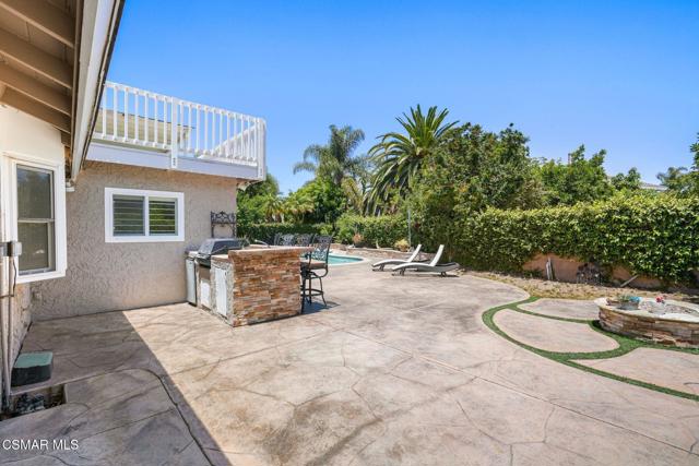 2607 Lander Court, Newbury Park CA: https://media.crmls.org/mediaz/42a03935-7da7-4df1-9b03-a4793c19fff8.jpg