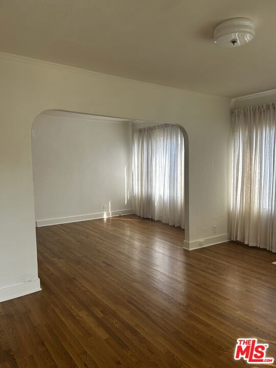 543 S Chicago Street, Los Angeles CA: https://media.crmls.org/mediaz/42a088f0-d4ae-4786-b73a-048d1fe1ce50.jpg