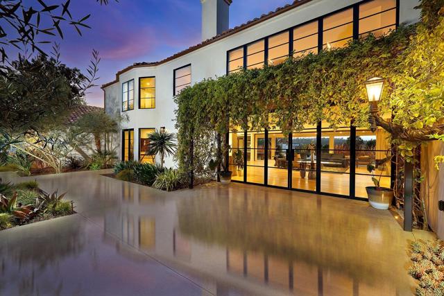 Detail Gallery Image 9 of 43 For 4773 El Mirlo, Rancho Santa Fe,  CA 92067 - 5 Beds | 6 Baths