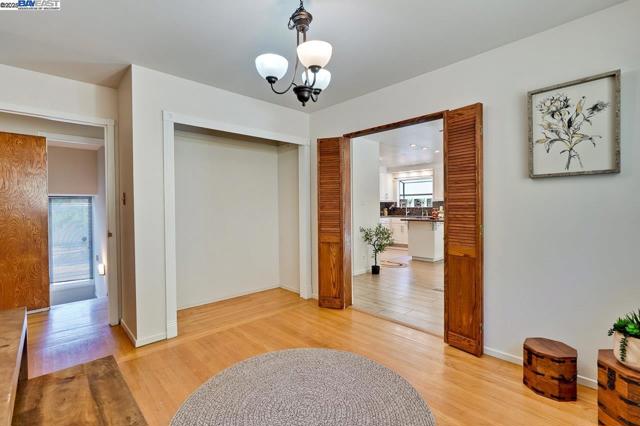 82 Elysian Fields Dr., Oakland CA: https://media.crmls.org/mediaz/42a2dccf-547a-447c-a166-e3d199a5d660.jpg