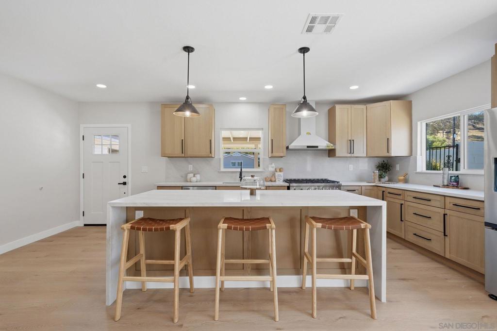 14212 Tobiasson Rd - photo 5
