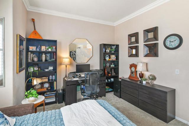 4080 Front Street, San Diego CA: https://media.crmls.org/mediaz/42a35c2b-723b-4ff9-a02b-b1ee907cedf5.jpg