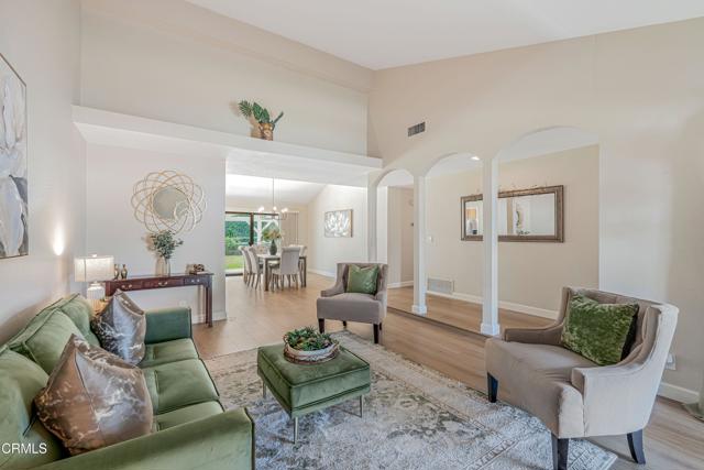 Detail Gallery Image 6 of 52 For 2246 Adrian St, Newbury Park,  CA 91320 - 3 Beds | 2 Baths