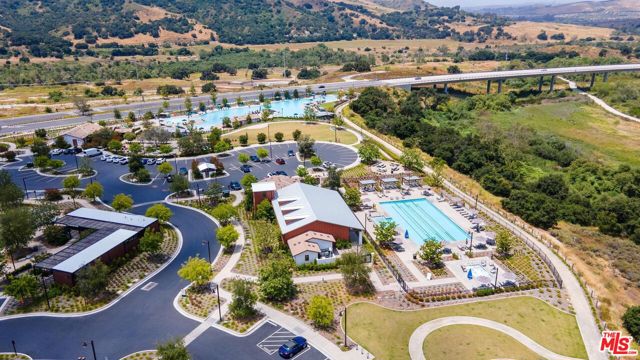 6 Alimon Street, Rancho Mission Viejo CA: https://media.crmls.org/mediaz/42a5170c-3536-43f7-b7f3-c66d967d71df.jpg