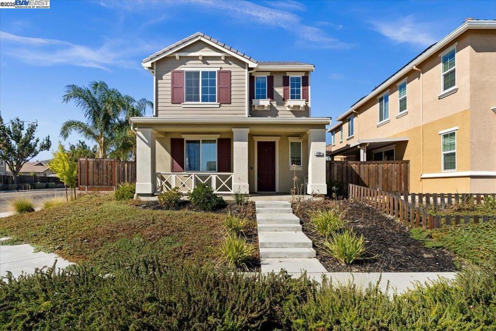 4384 Lennox Ln