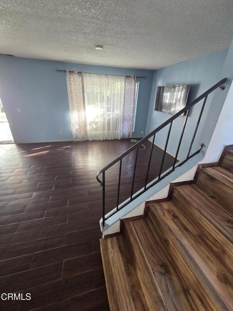 Detail Gallery Image 14 of 34 For 430 W Santa Barbara St, Santa Paula,  CA 93060 - 3 Beds | 2/1 Baths