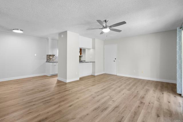 Detail Gallery Image 12 of 44 For 5700 Baltimore Dr #195,  La Mesa,  CA 91942 - 1 Beds | 1 Baths