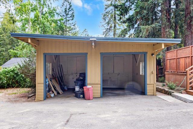 Image 40 of 78 For 140 Hillside Avenue