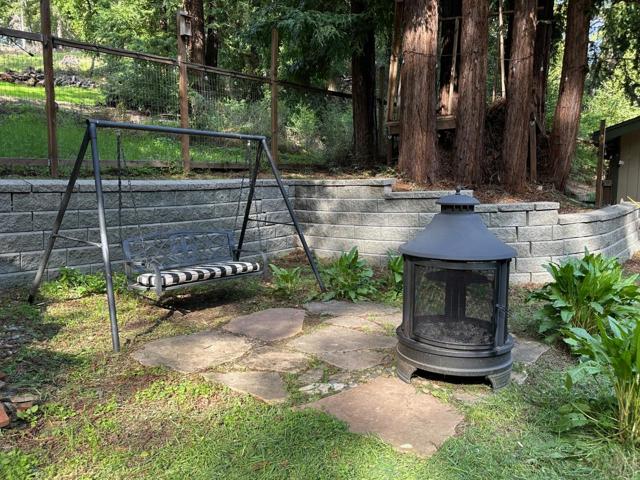 450 Bernstein Drive, Boulder Creek CA: https://media.crmls.org/mediaz/42a9cb78-23a4-4399-b838-0743b482a9c8.jpg