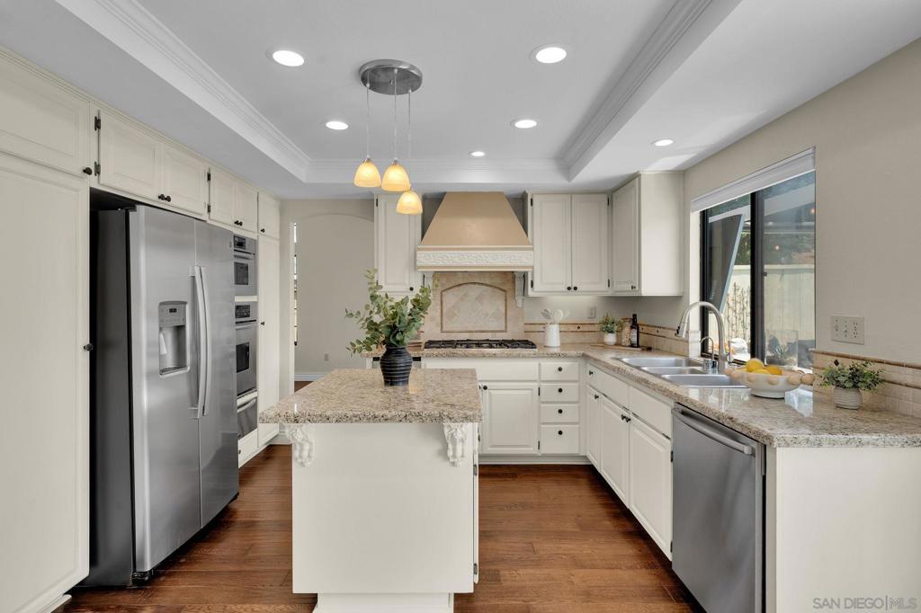 821 Inspiration Ln - photo 12