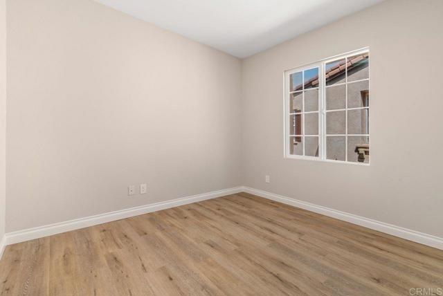 13020 La Porta Point, San Diego CA: https://media.crmls.org/mediaz/42aa4a54-bdcf-48d4-8cea-0cc61c150fd8.jpg