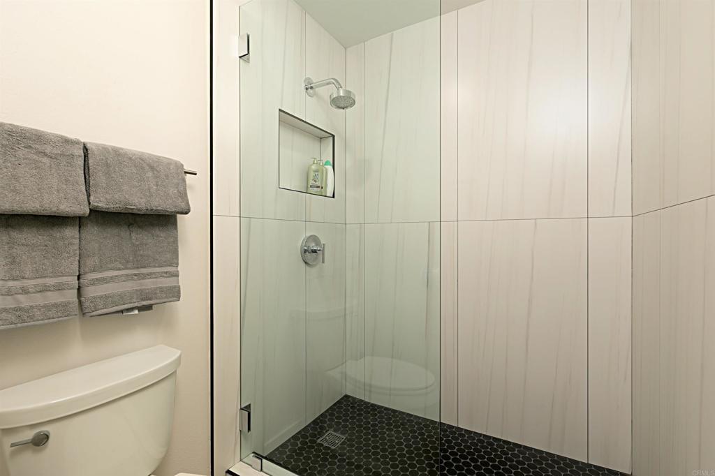 1202 N Pacific St - photo 18