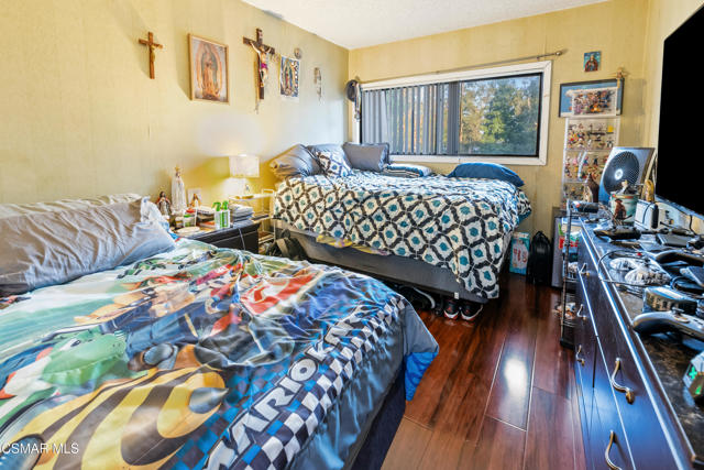 12521 Bradley Avenue, Sylmar CA: https://media.crmls.org/mediaz/42aaa4f7-797c-4c4a-aaf1-13a83e86039a.jpg