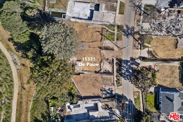 15321 De Pauw Street photo 4